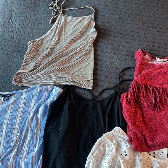 American Eagle top bundle *1 LA hearts/pacsun shirt. Please see desc for sizes - Picture 4 of 7
